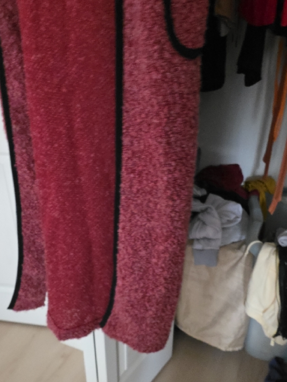 Long Open-Front Hooded Cardigan with Black Trim - Rose Vintage - Picture 8 of 9